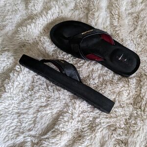 Coach Judy Flip Flop Sandals Size 6 Black and Red
